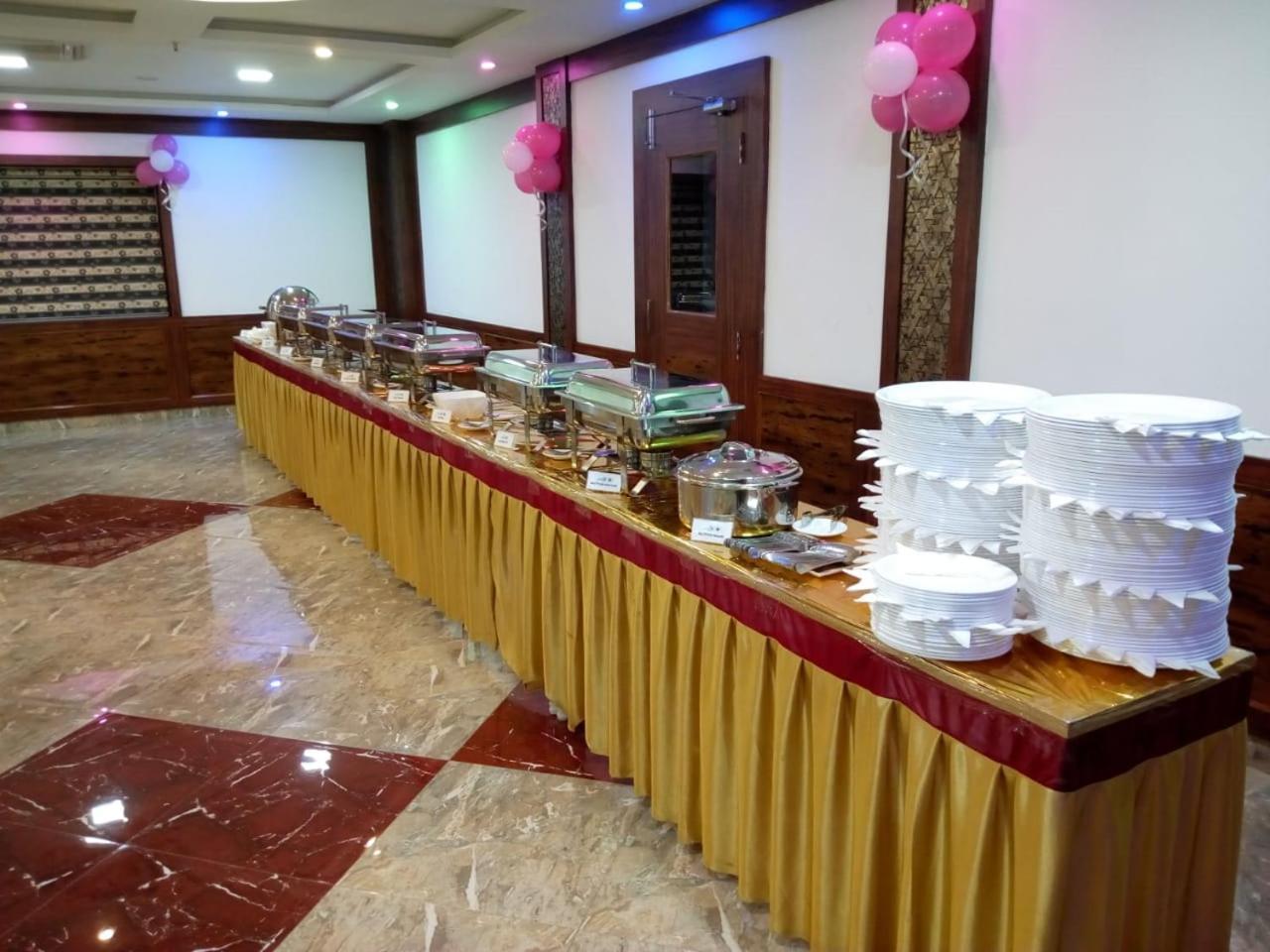 Hotel Agt Park Chennai Bagian luar foto