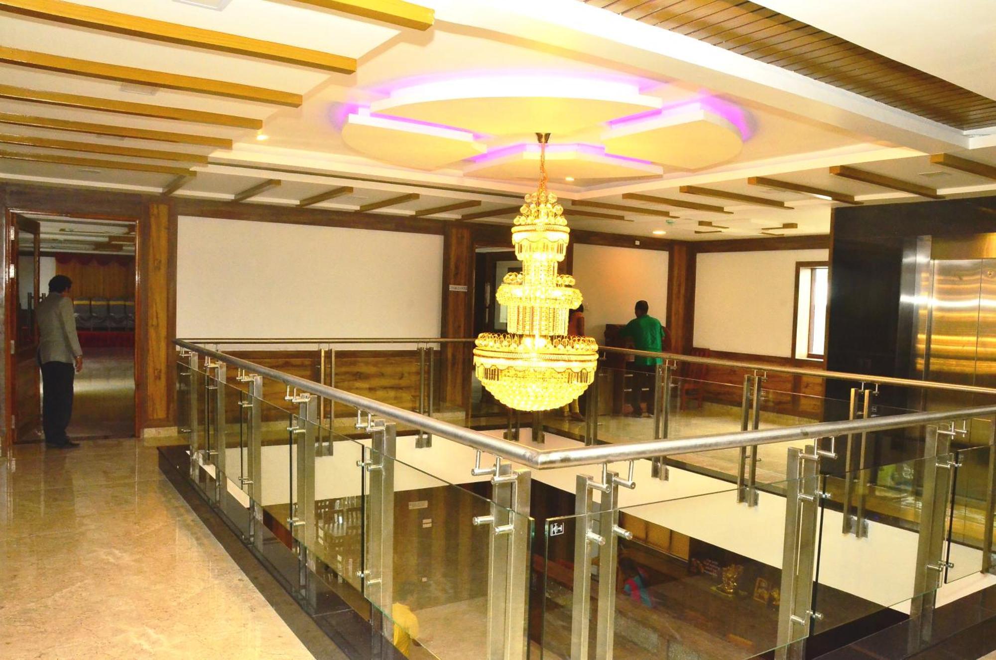 Hotel Agt Park Chennai Bagian luar foto