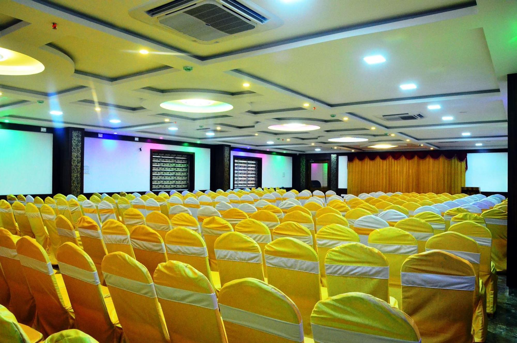 Hotel Agt Park Chennai Bagian luar foto
