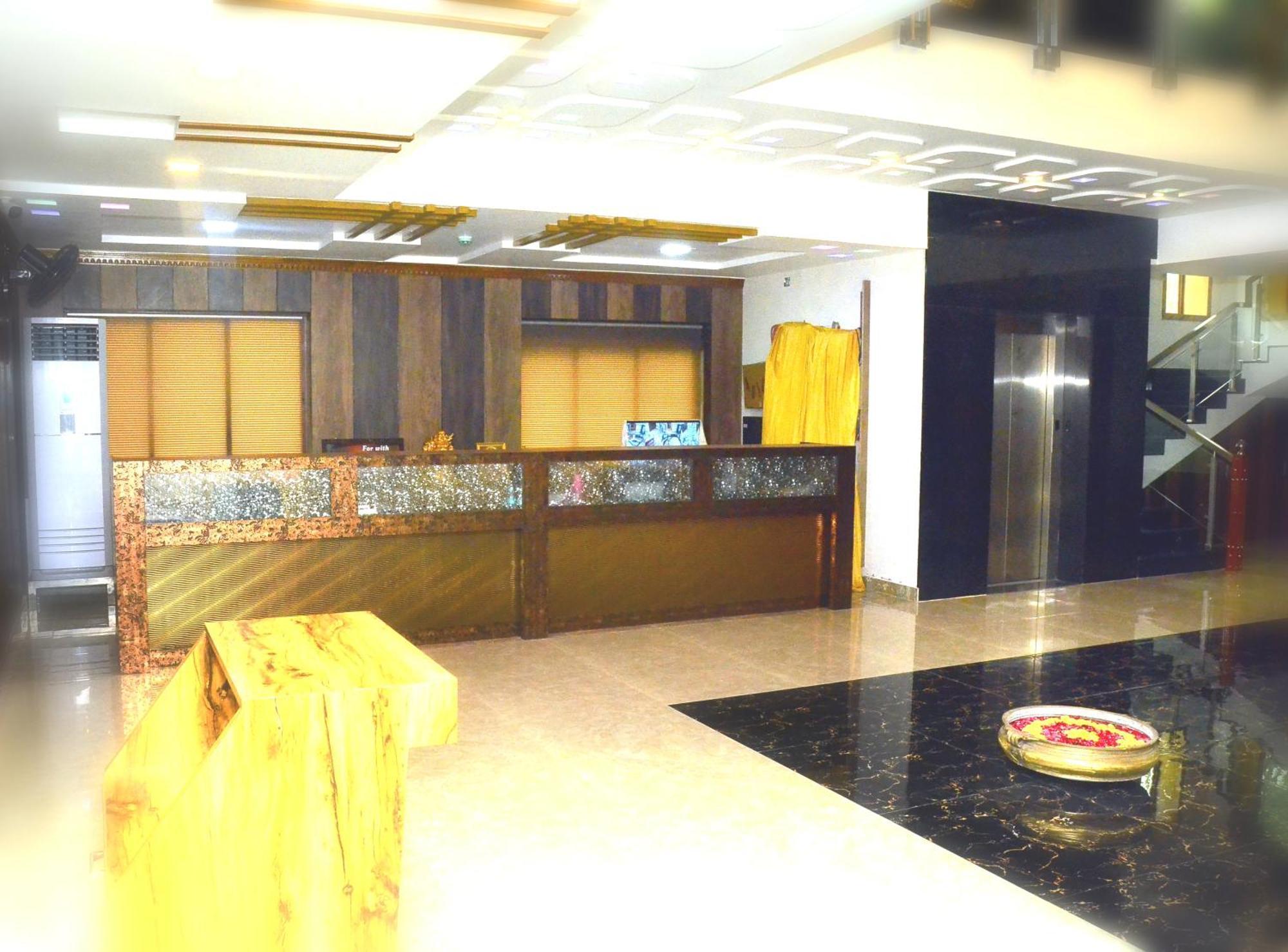 Hotel Agt Park Chennai Bagian luar foto