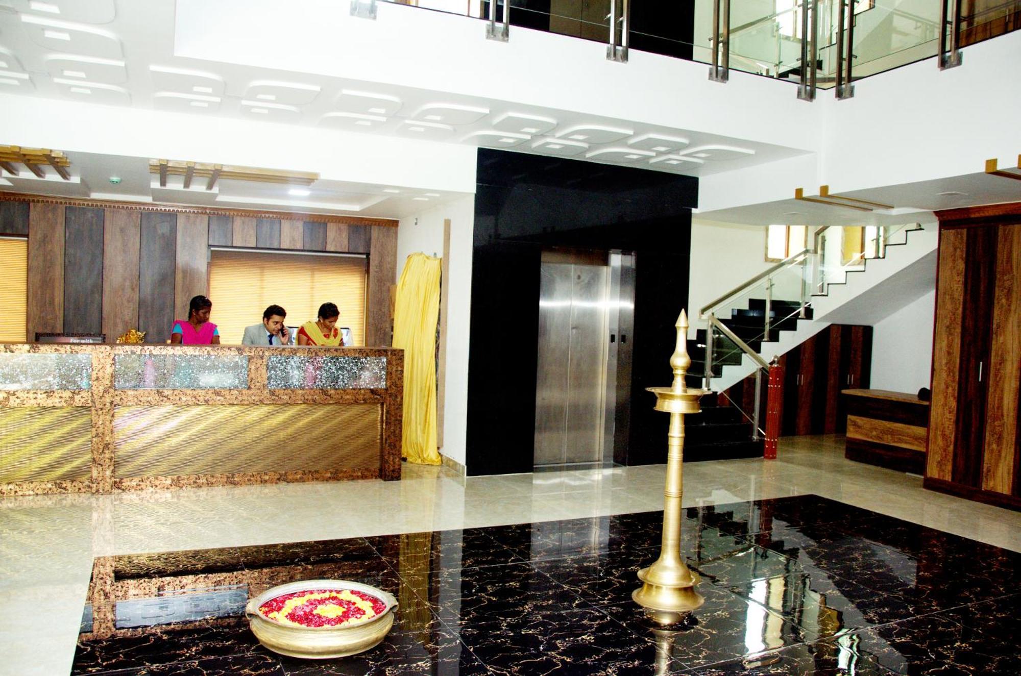 Hotel Agt Park Chennai Bagian luar foto